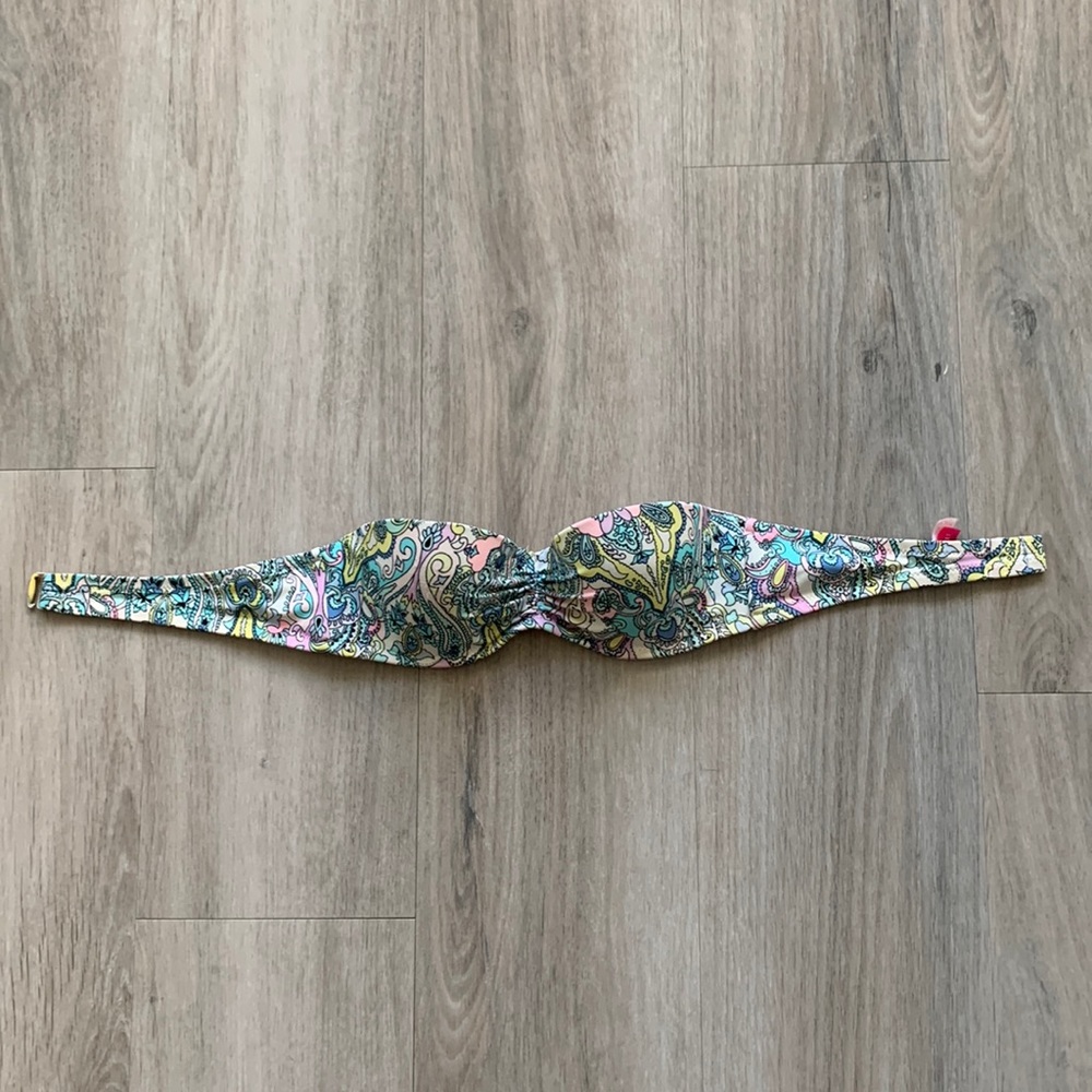 Victoria’s Secret push-up bandeau top